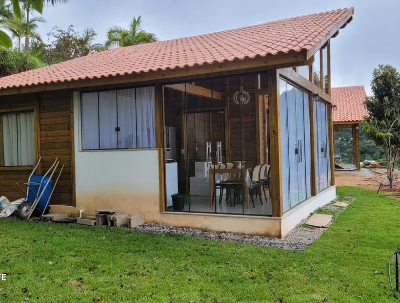 Garapa na casa de madeira: visual, presença e padrão premium
